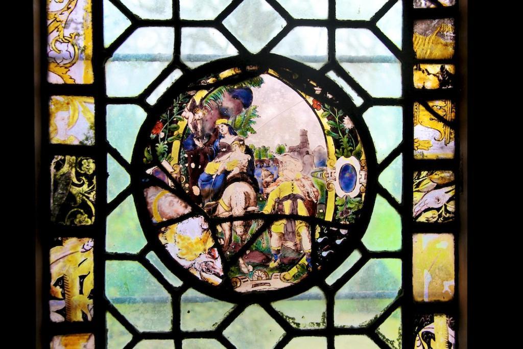 Chateau De Montriou Feneu 部屋 写真